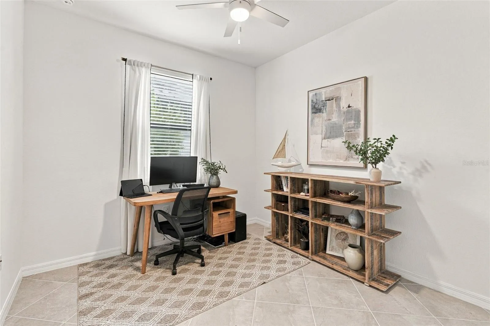 17085 LUMINOUS AVE