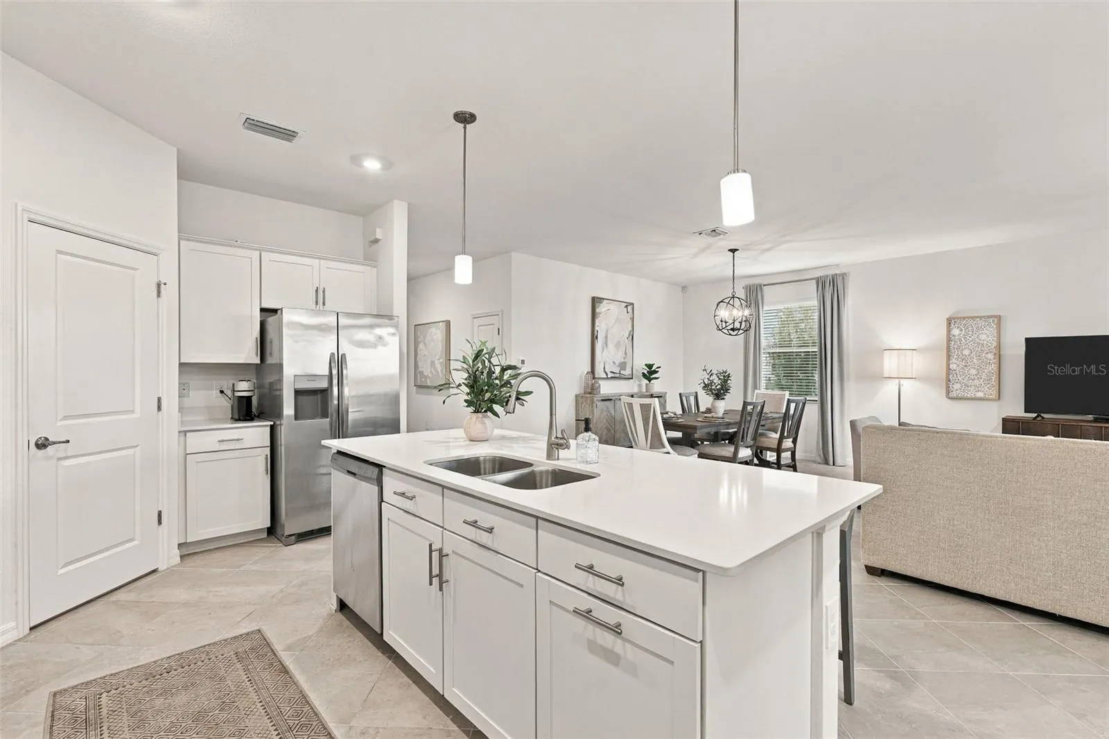 17085 LUMINOUS AVE