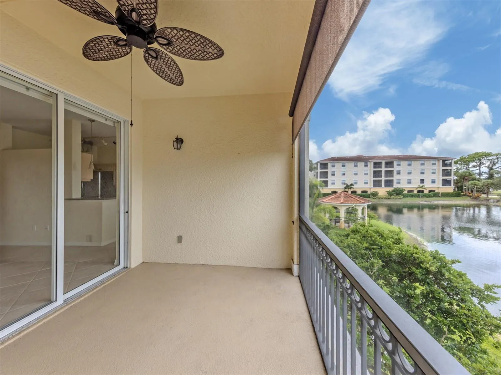 940 COOPER ST #202 #202