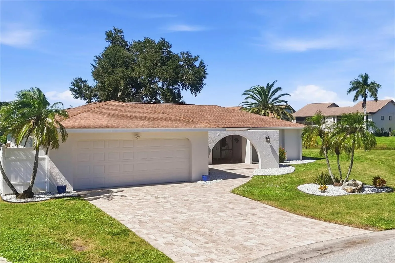 1714 CORAL SANDS CT