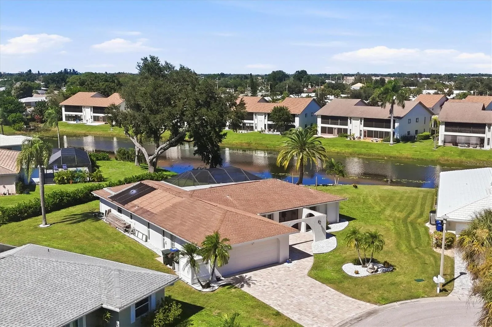 1714 CORAL SANDS CT