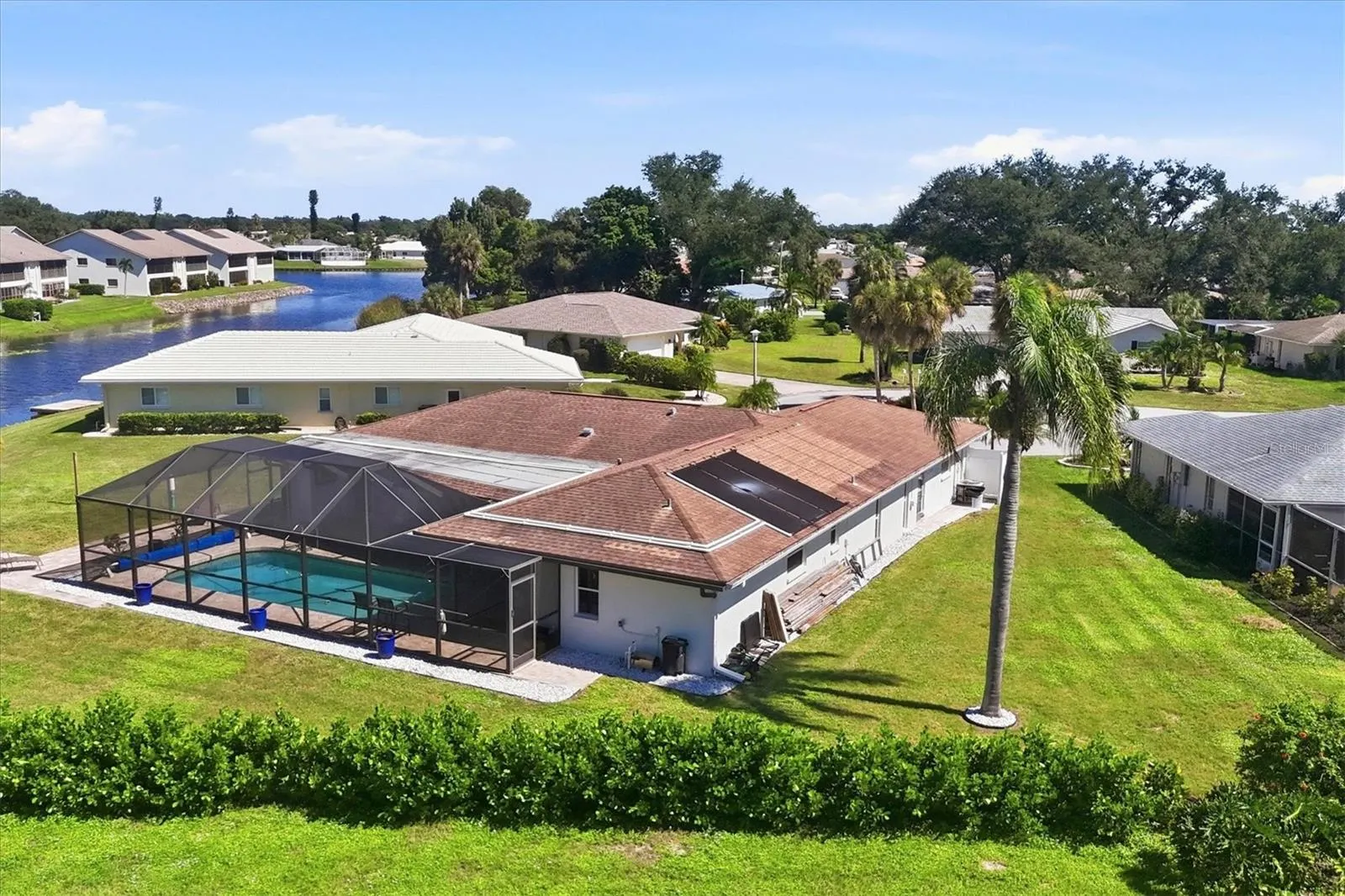 1714 CORAL SANDS CT