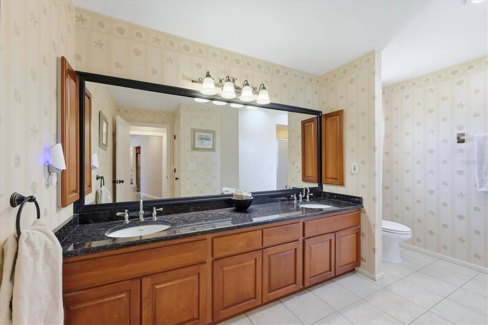 1714 CORAL SANDS CT