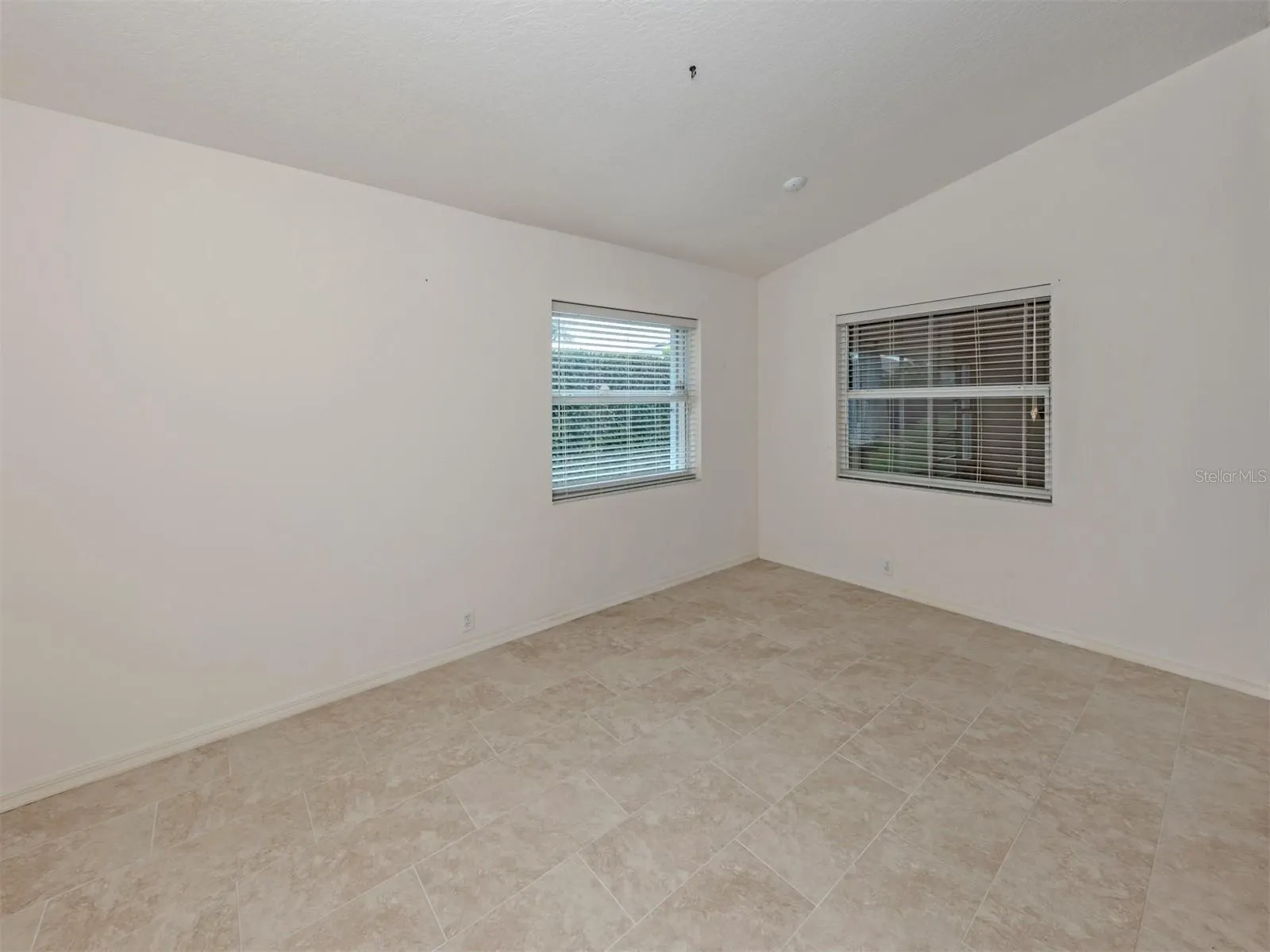 5839 MCKINLEY RD