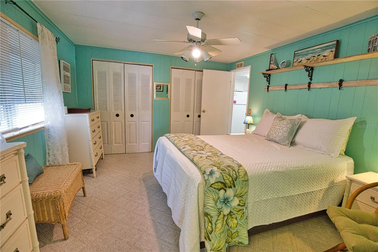 236 N FIJI CIR