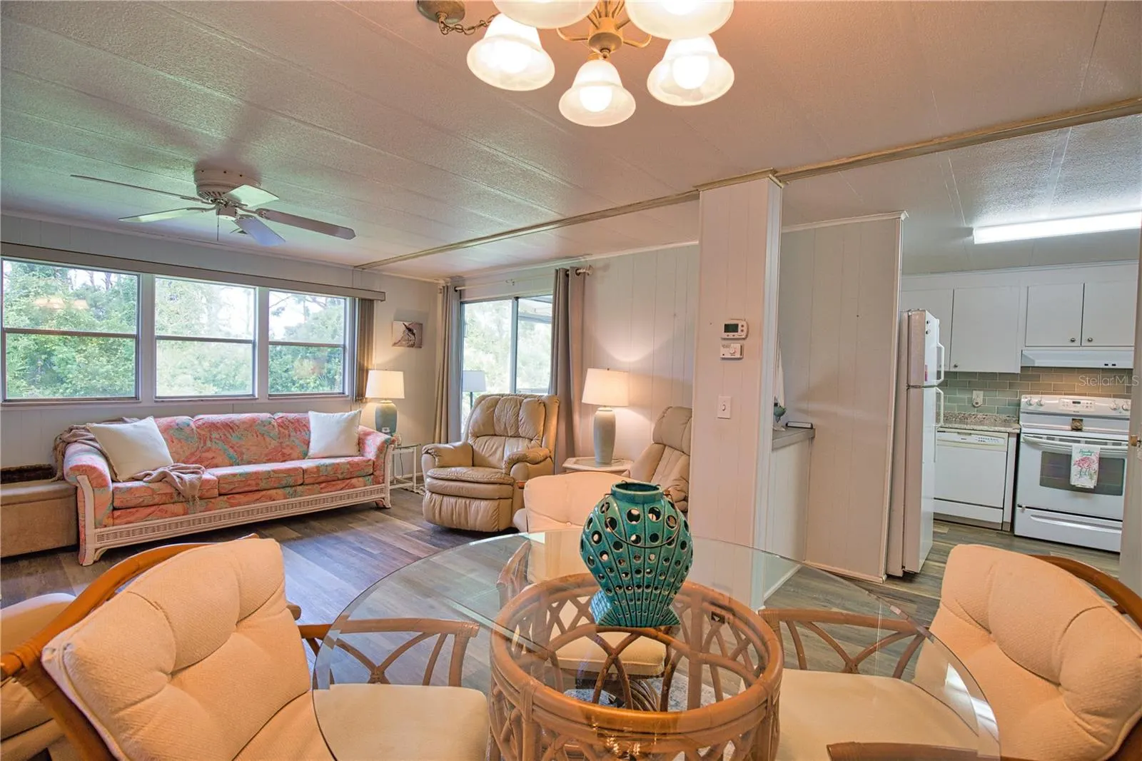 236 N FIJI CIR