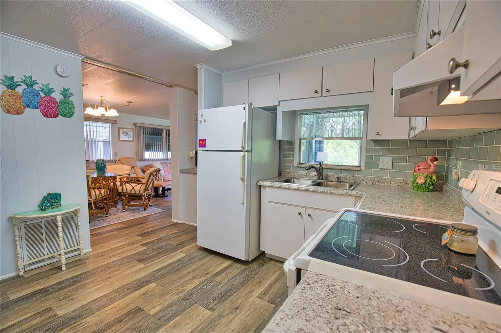 236 N FIJI CIR
