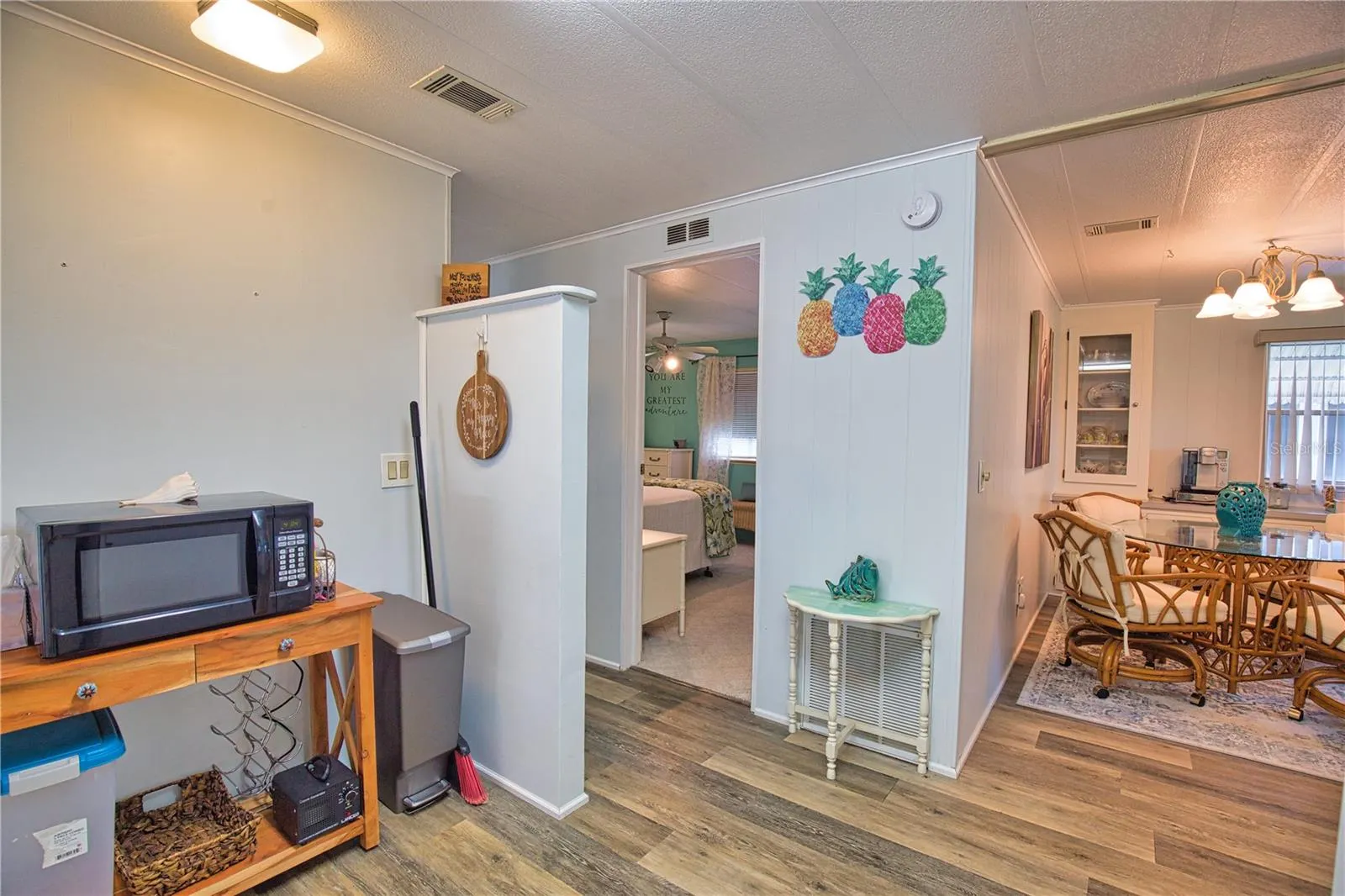 236 N FIJI CIR