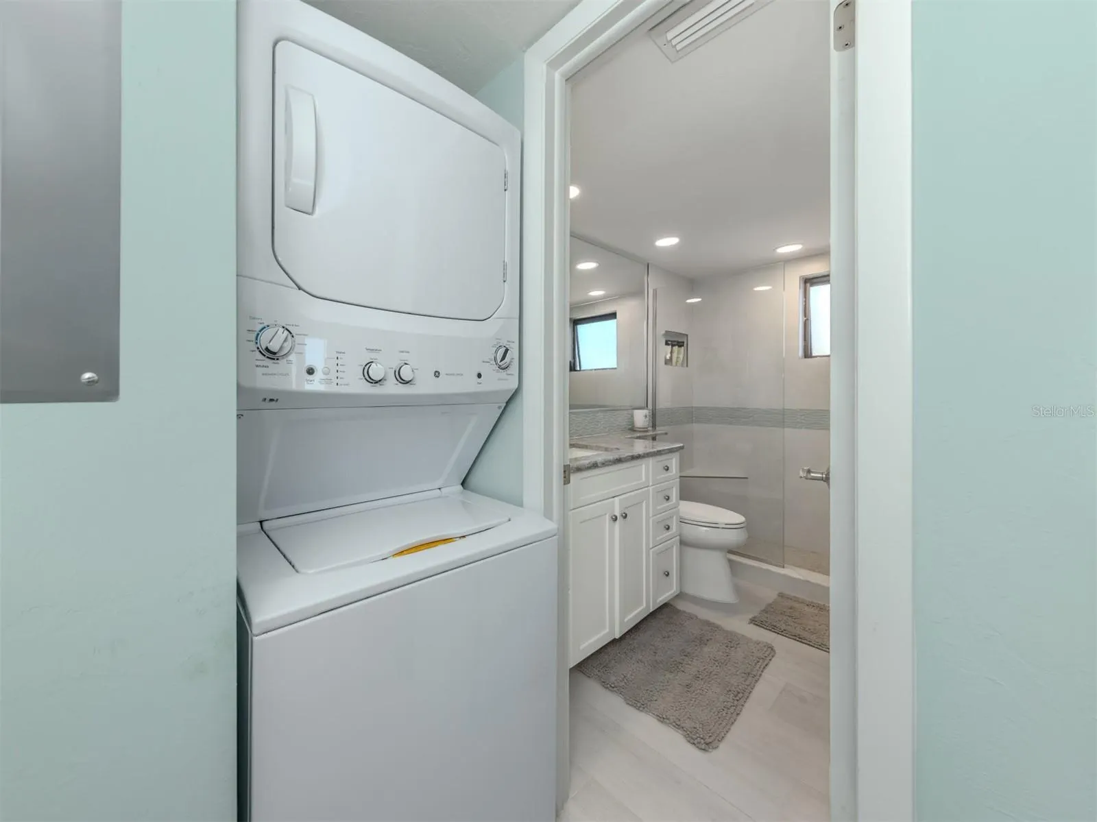 1555 TARPON CENTER DR #247 #247