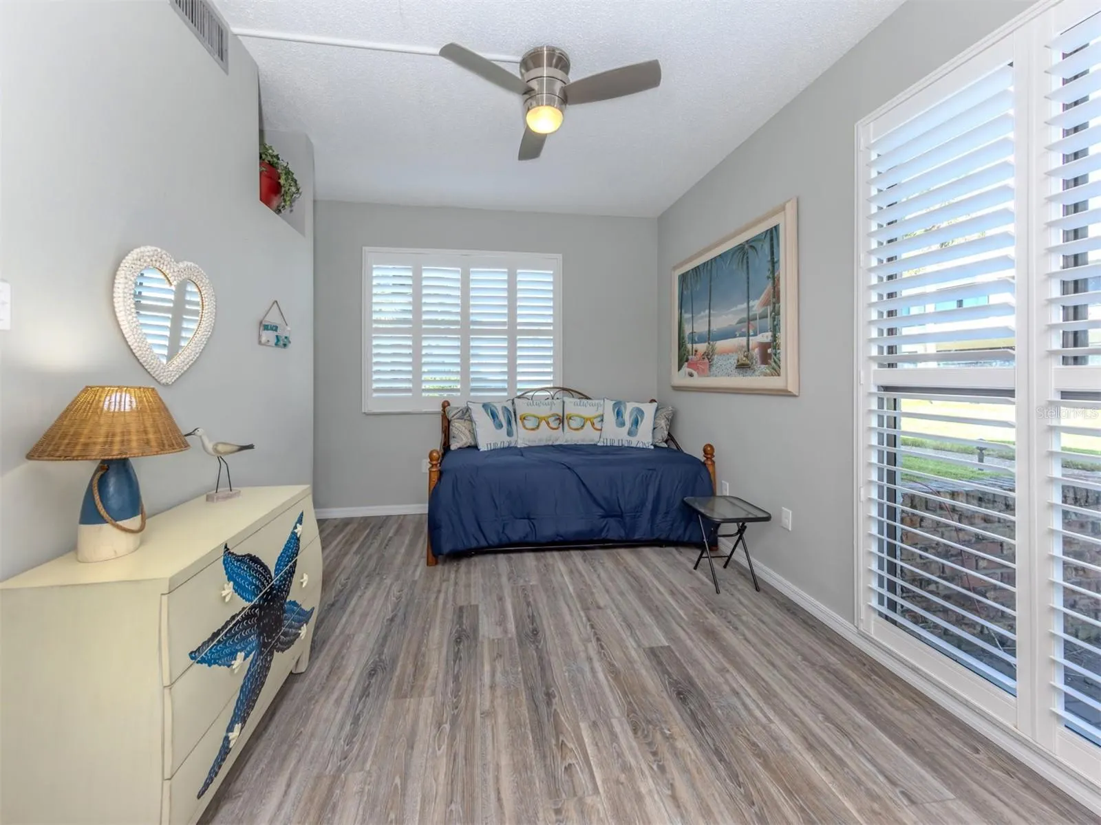 1555 TARPON CENTER DR #140 #140