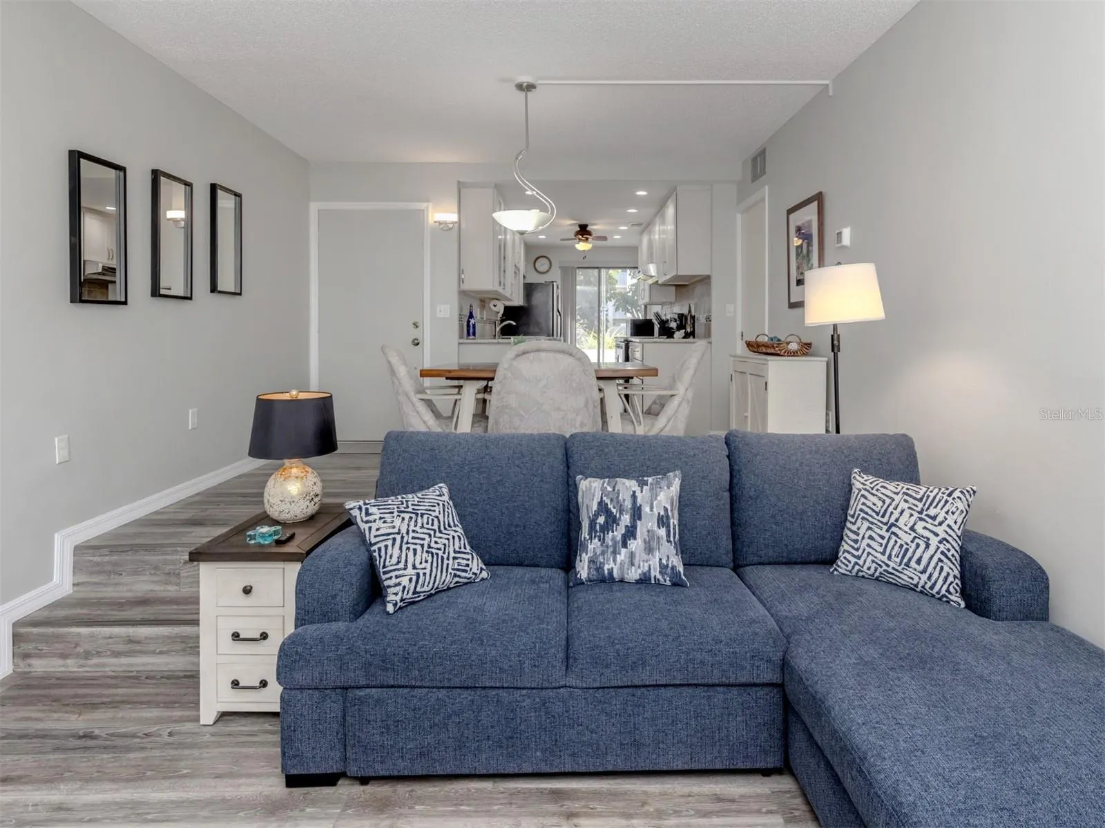 1555 TARPON CENTER DR #140 #140