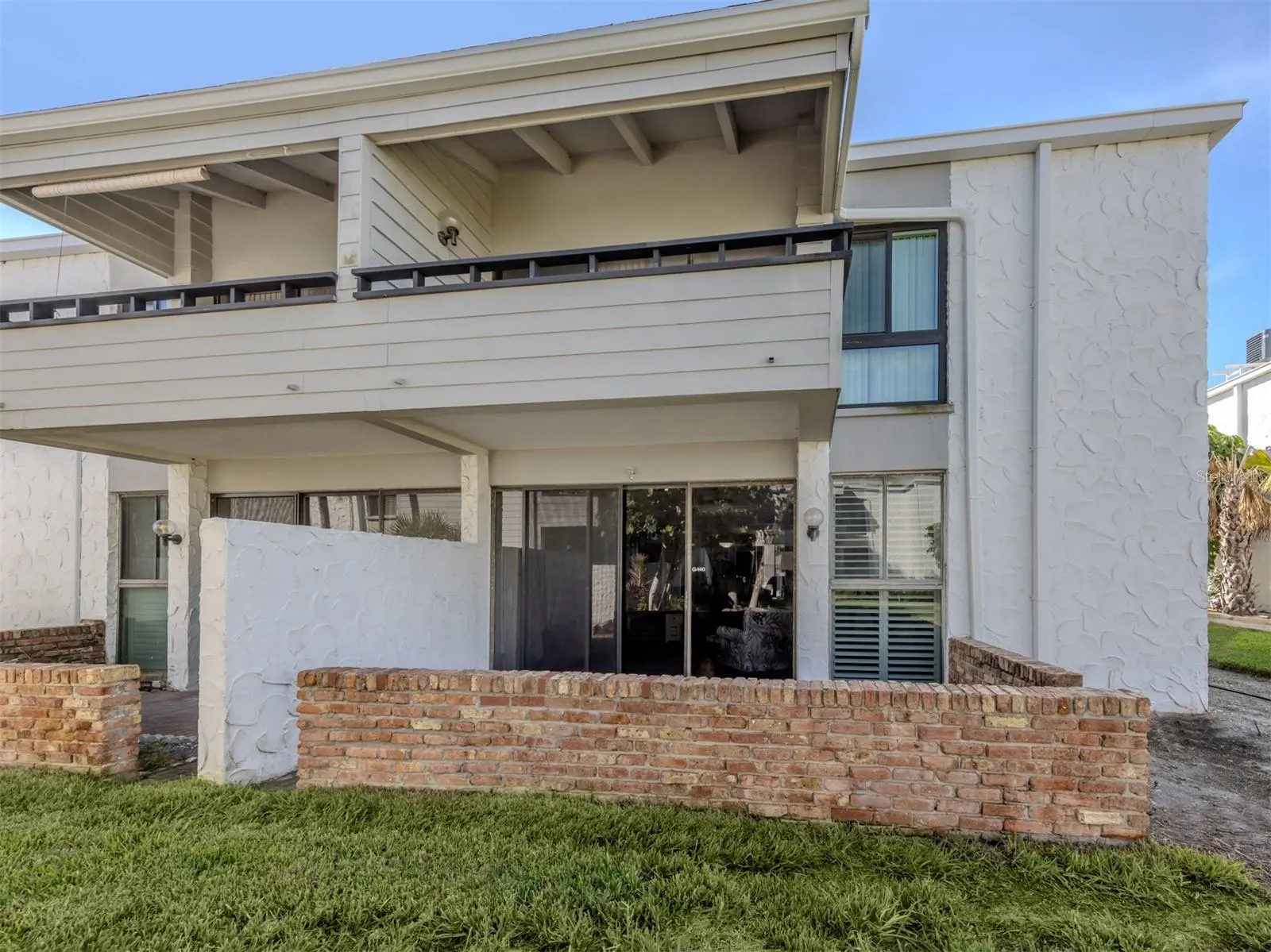 1555 TARPON CENTER DR #140 #140