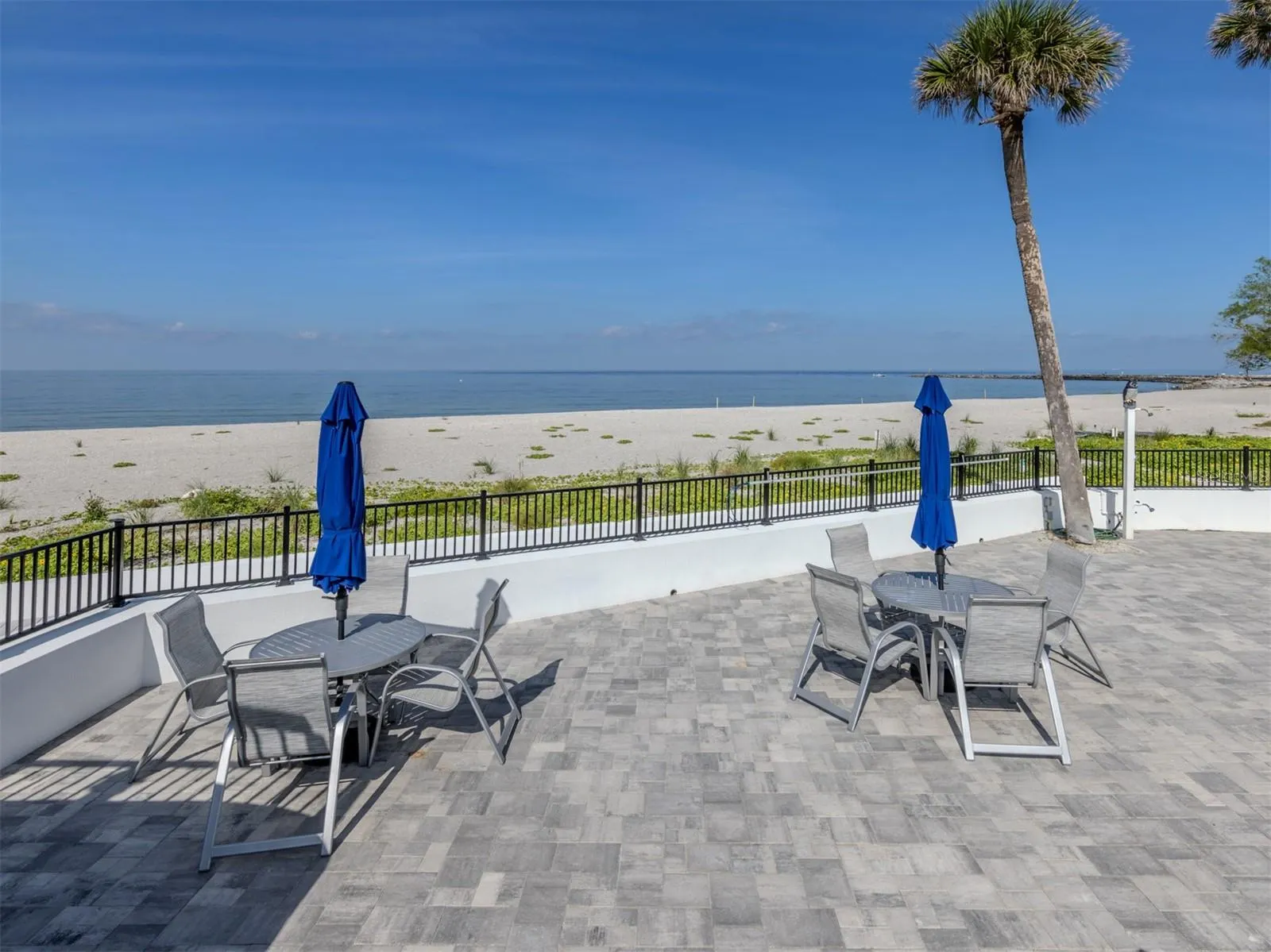 1555 TARPON CENTER DR #140 #140