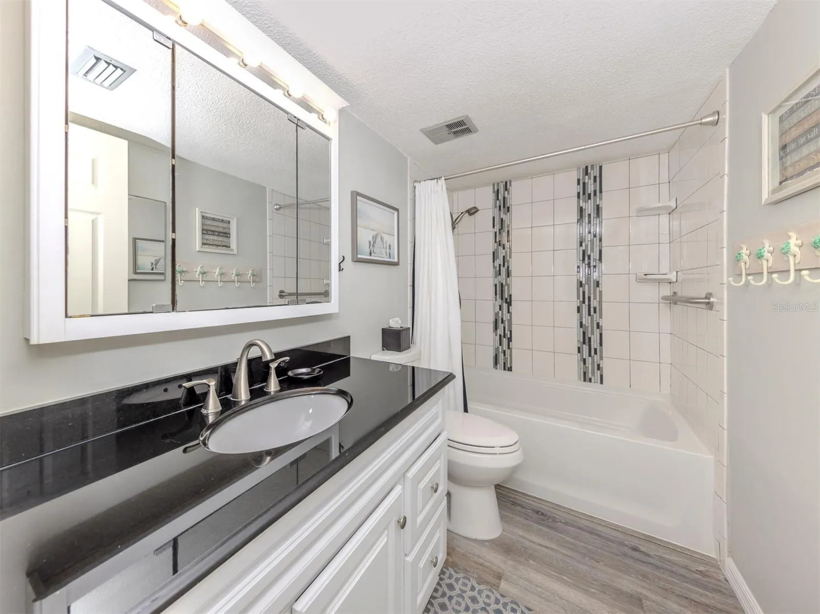 1555 TARPON CENTER DR #140 #140