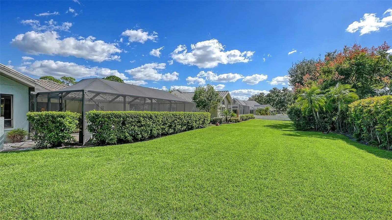 1568 VERMEER DR