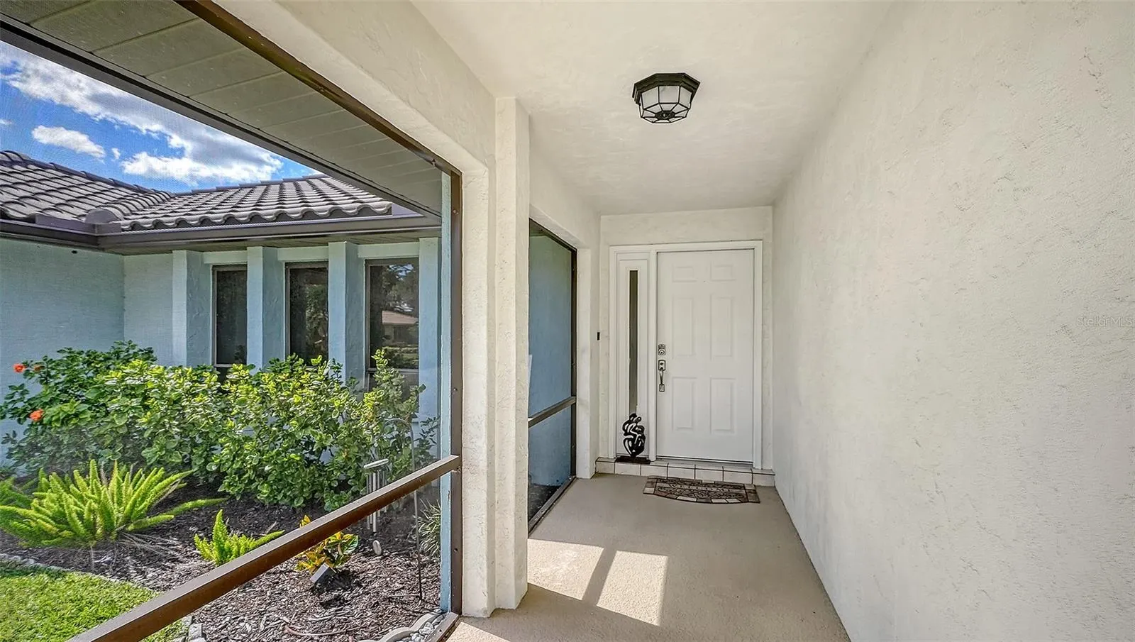 1568 VERMEER DR