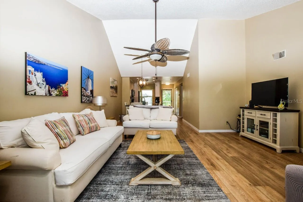 433 CERROMAR LN #541 #541