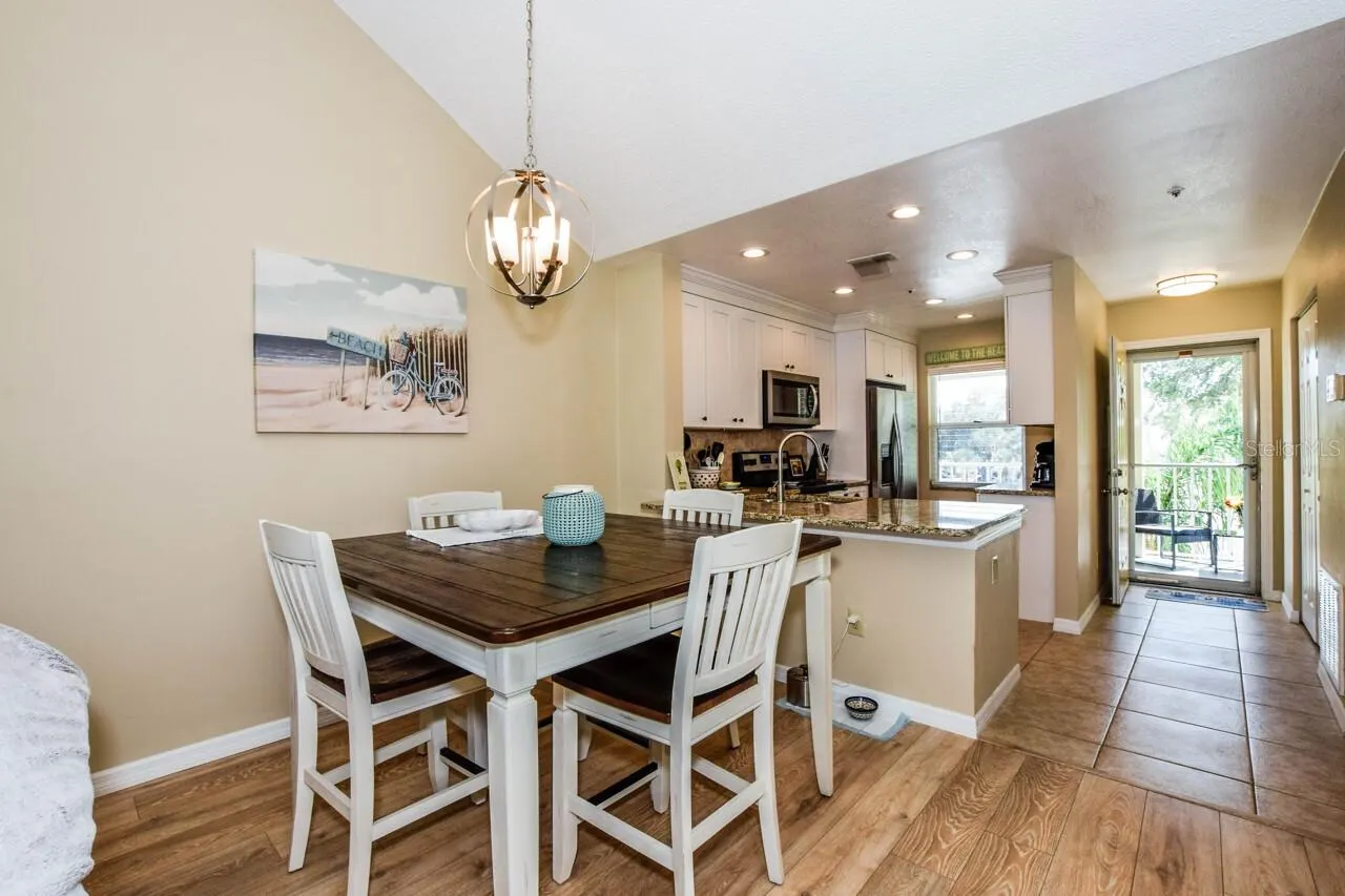 433 CERROMAR LN #541 #541