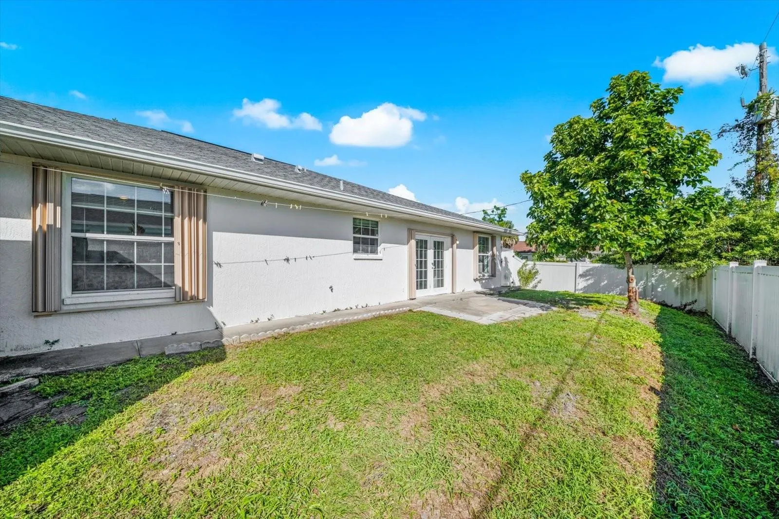 217 SAN CARLOS AVE