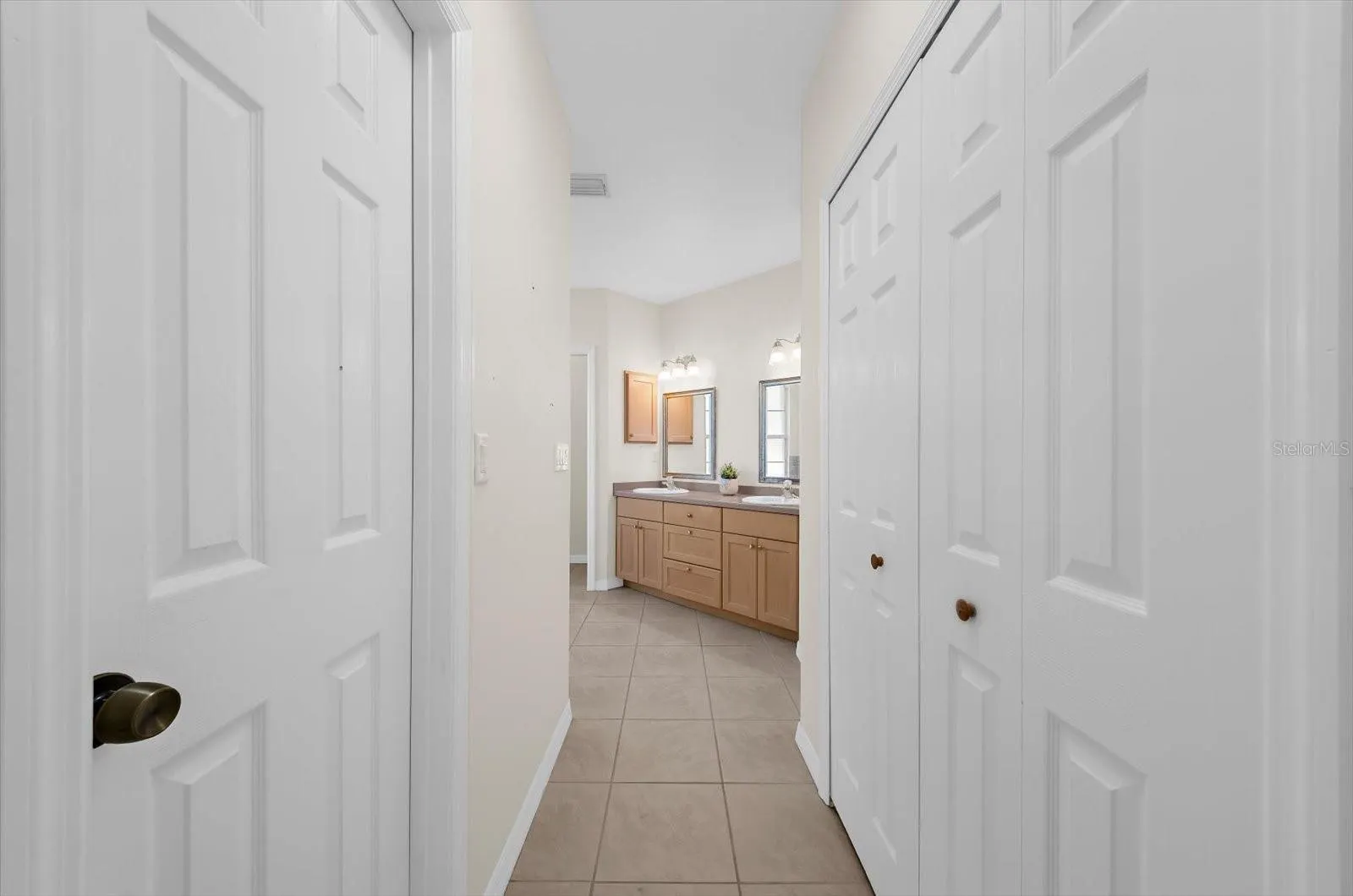 217 SAN CARLOS AVE