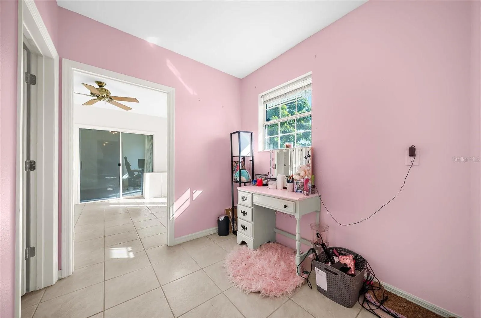 217 SAN CARLOS AVE