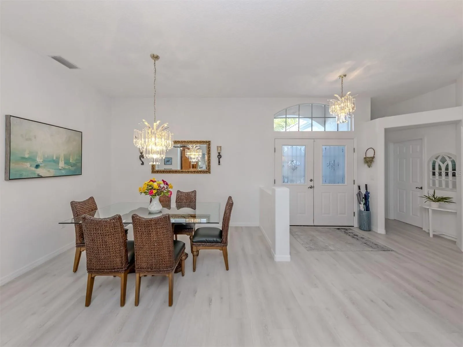 1102 SOUTHLAKE CT