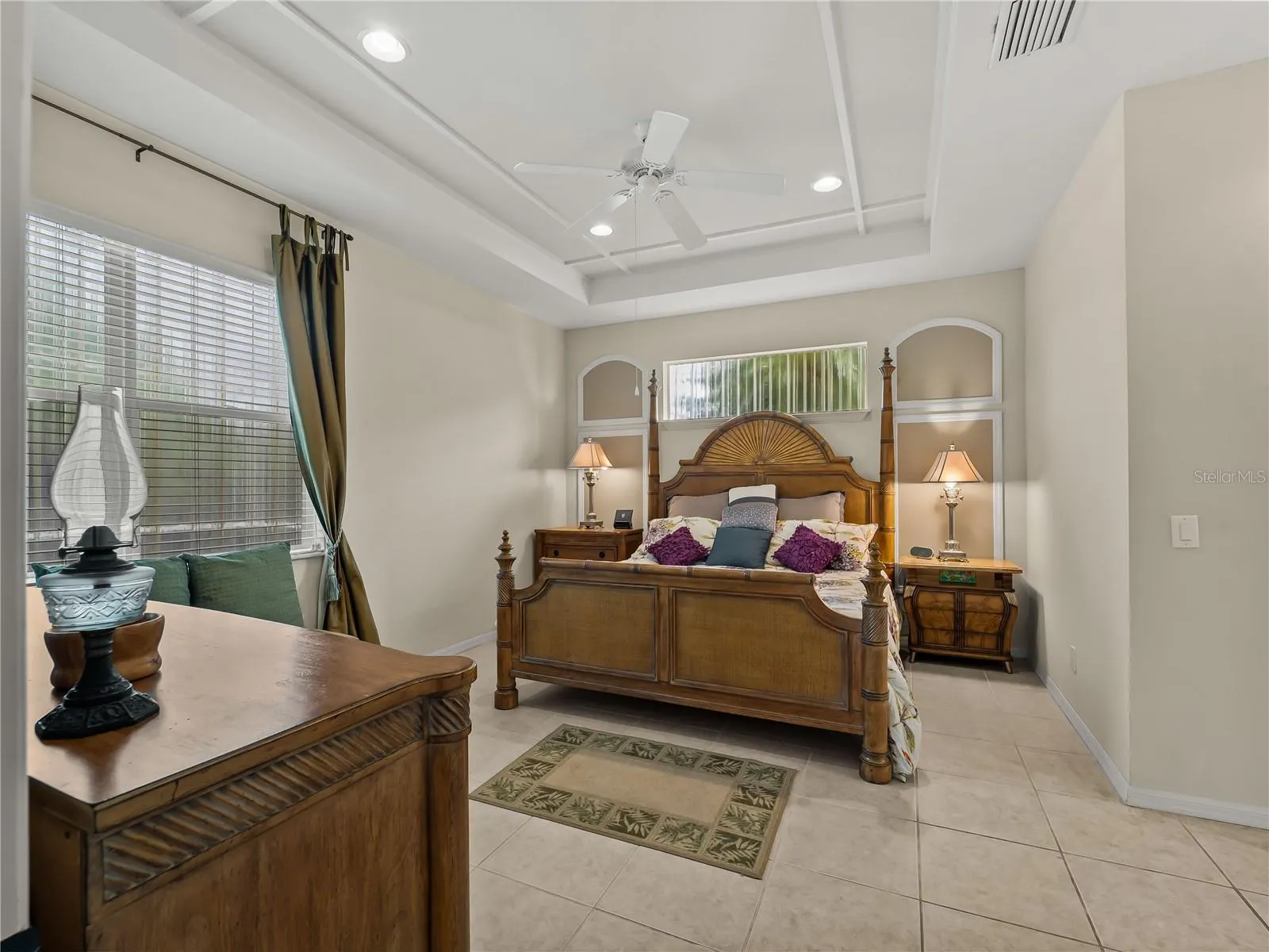 5130 LAUREL OAK CT