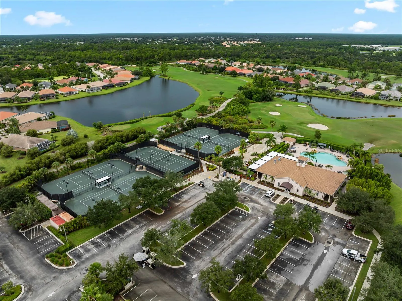 5130 LAUREL OAK CT