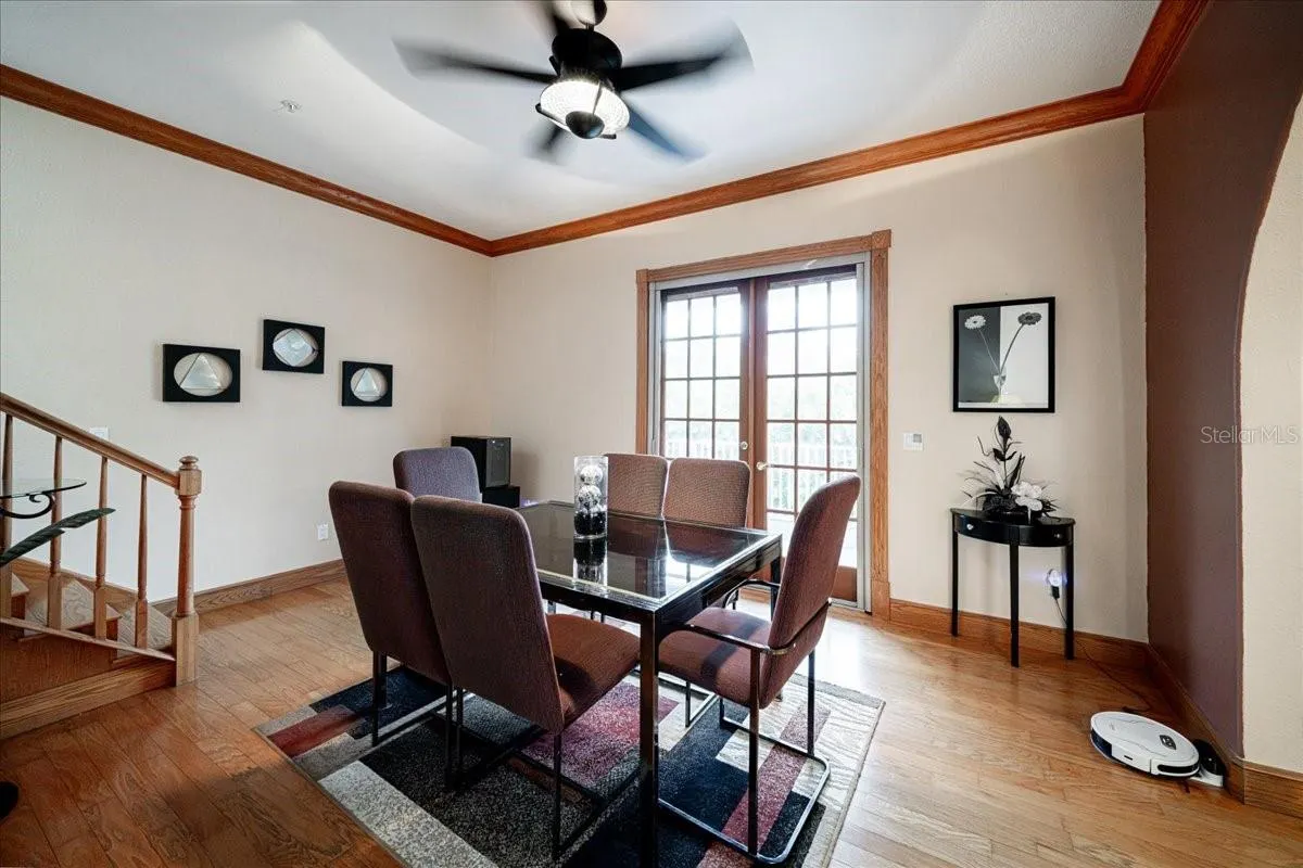 1775 SCENIC DR