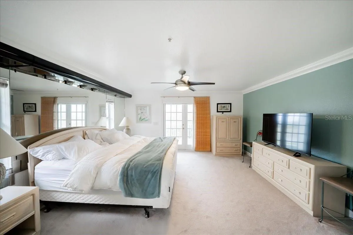 1775 SCENIC DR