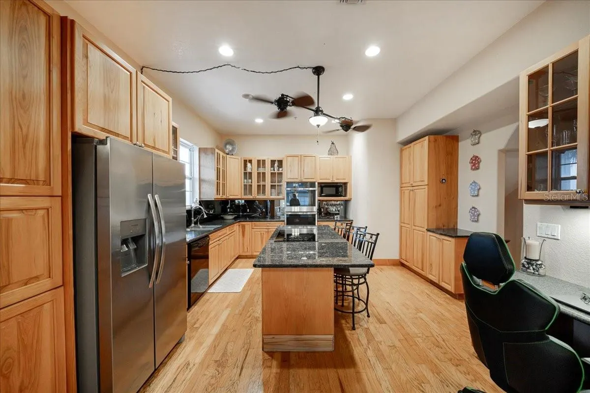 1775 SCENIC DR