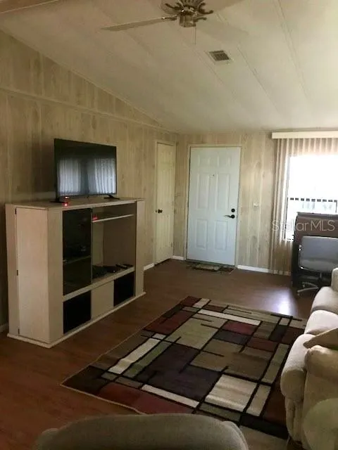 312 MARINER DR
