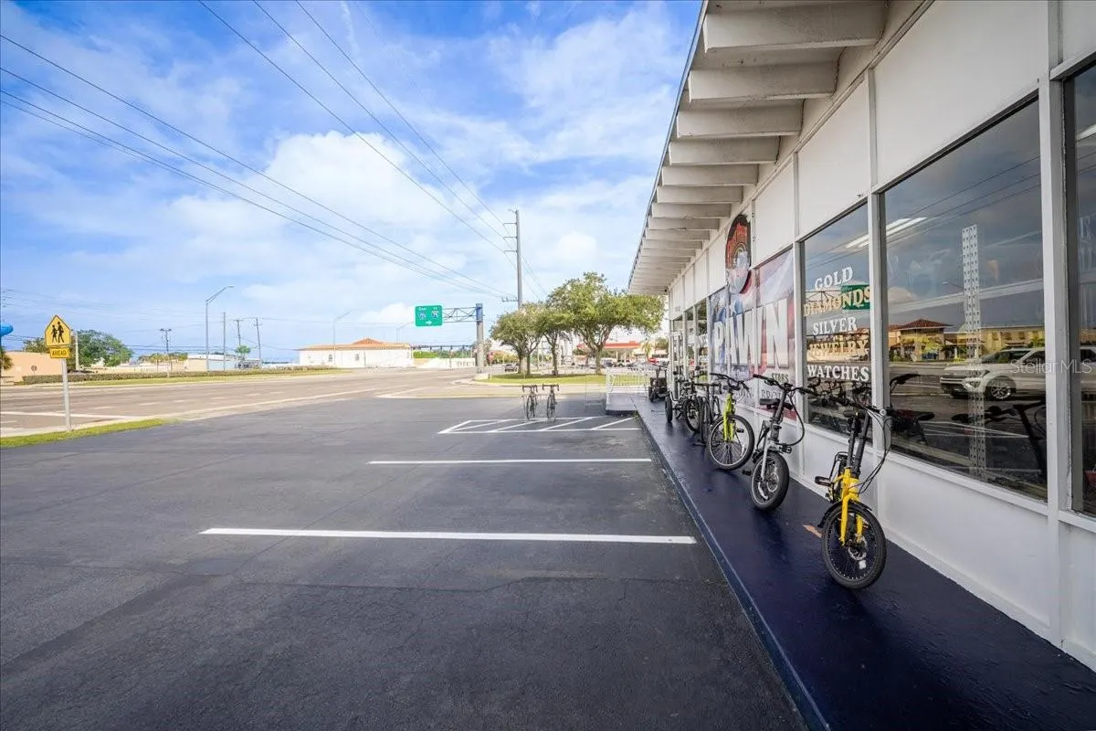 201 US HIGHWAY 41 BYP S