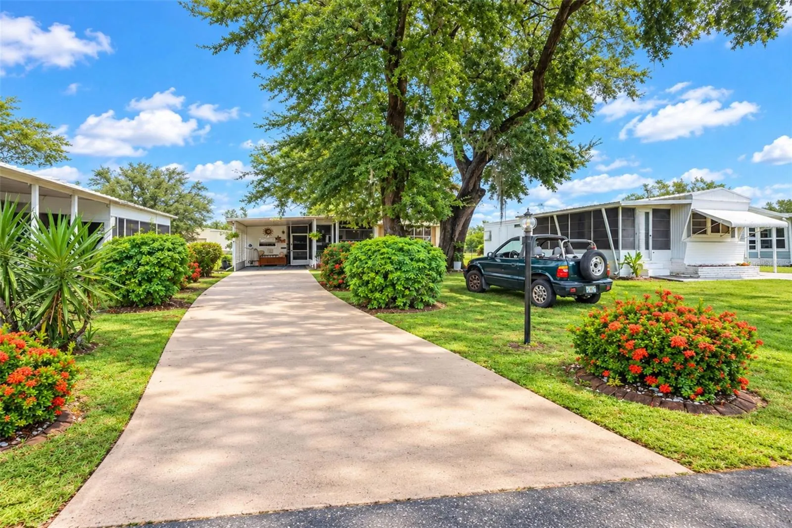5216 PALENA BLVD