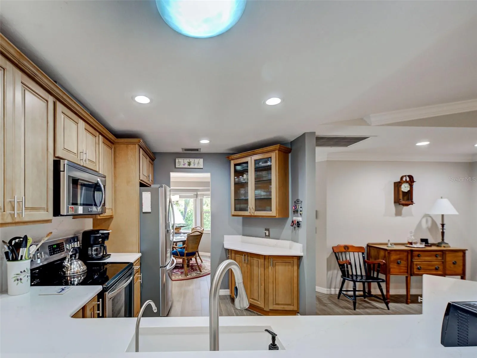 800 OSPREY ST