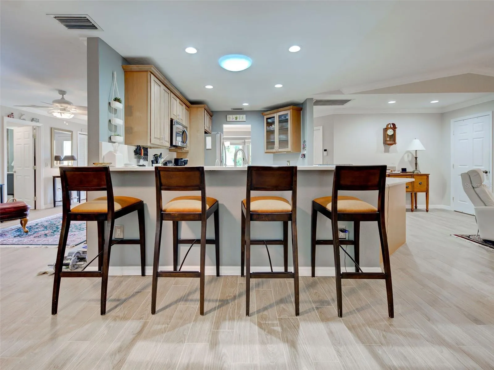 800 OSPREY ST