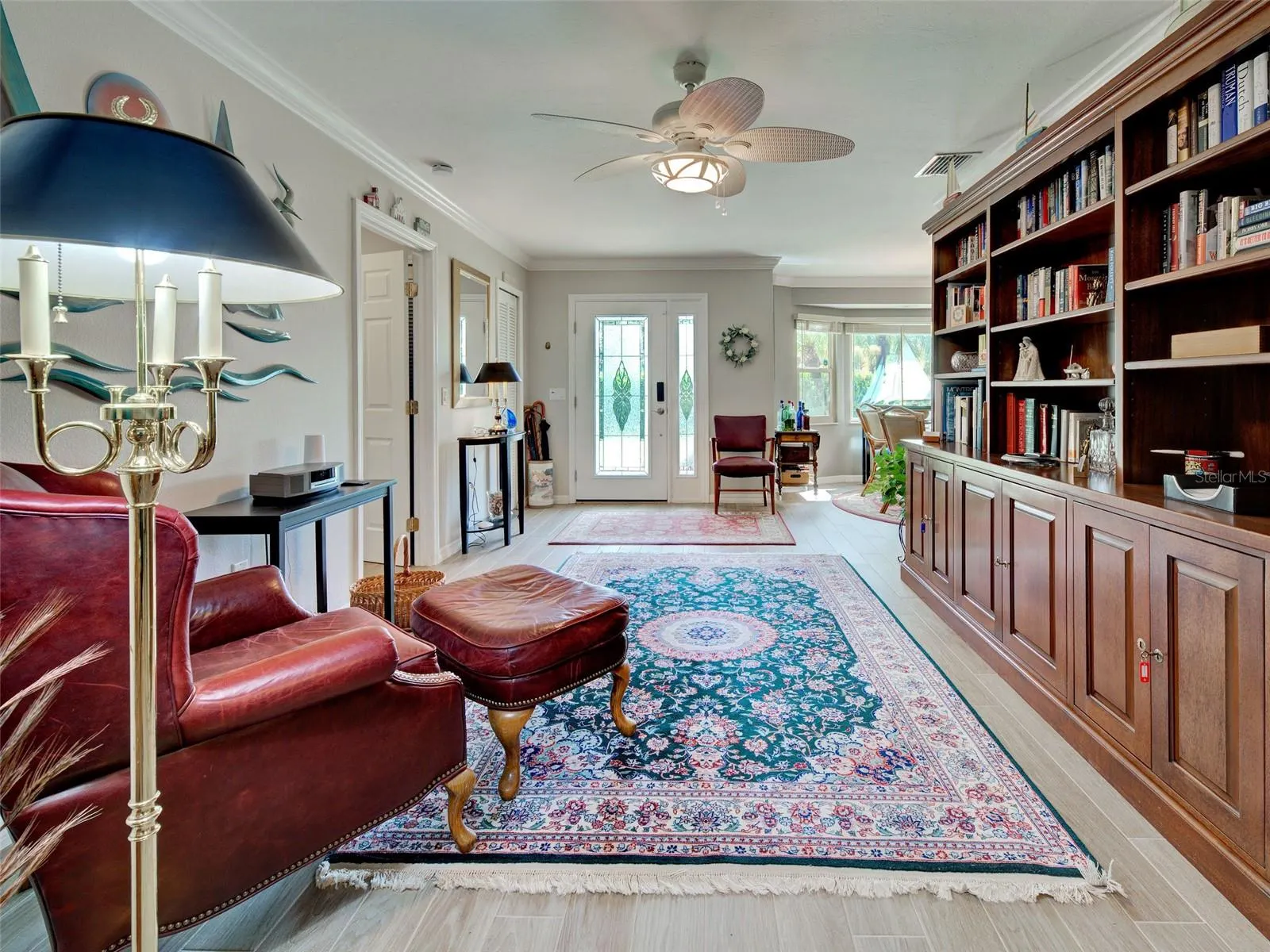 800 OSPREY ST