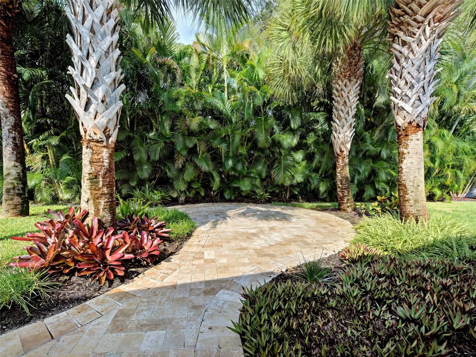 800 OSPREY ST