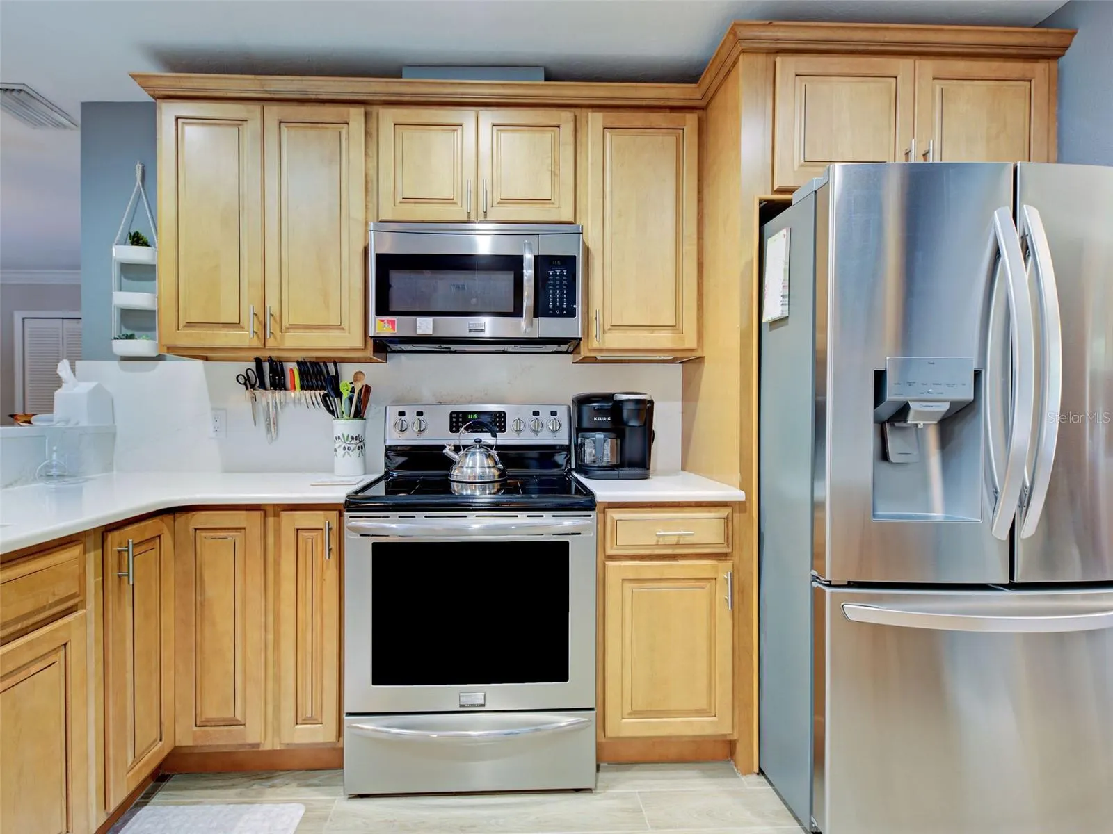800 OSPREY ST