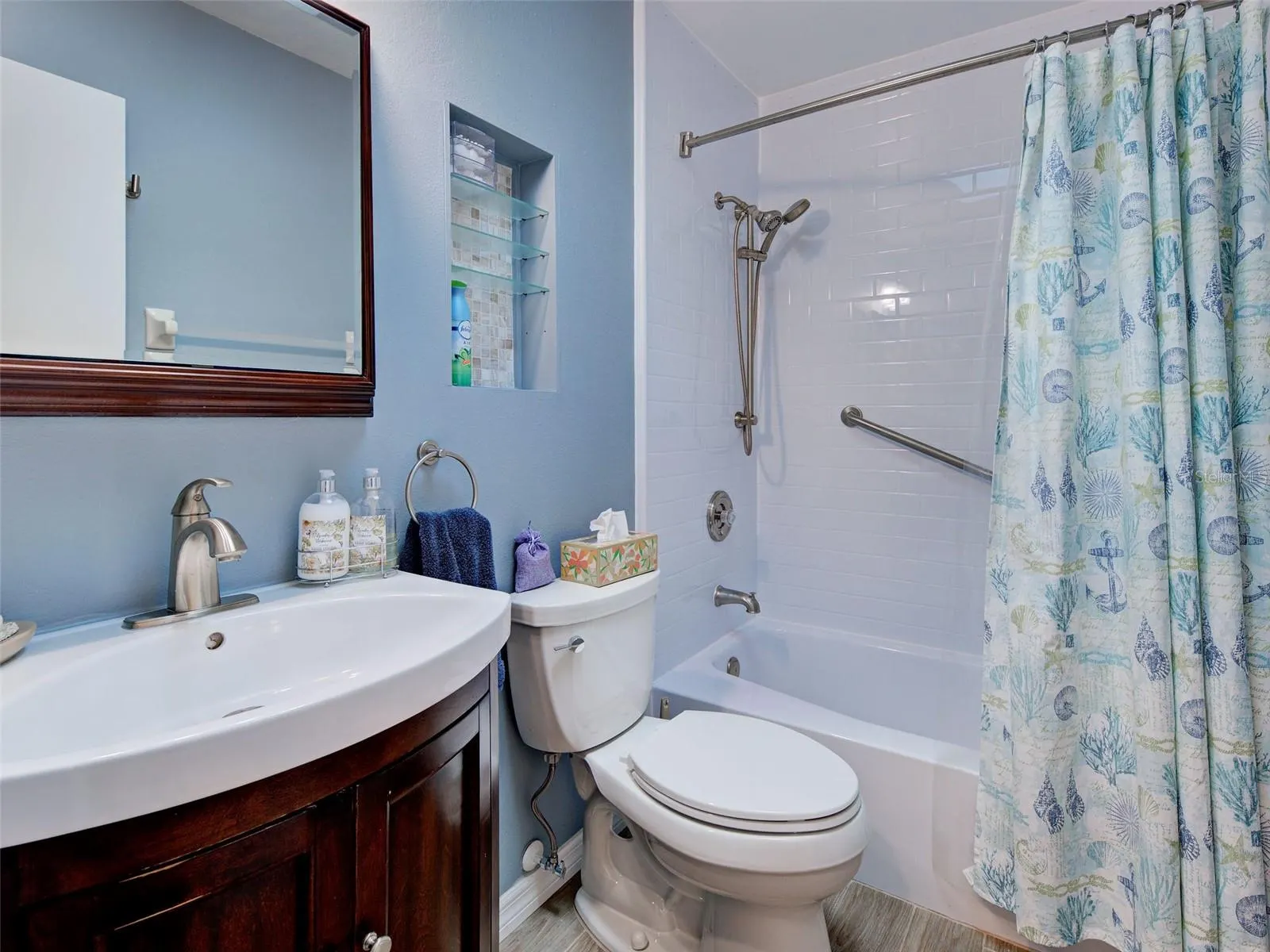 800 OSPREY ST