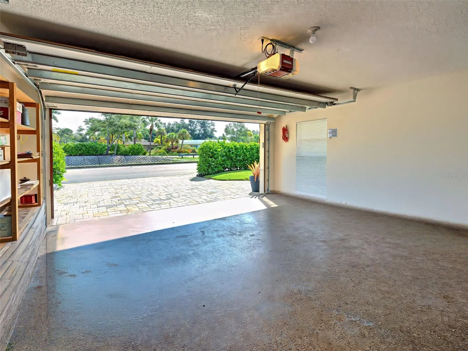800 OSPREY ST