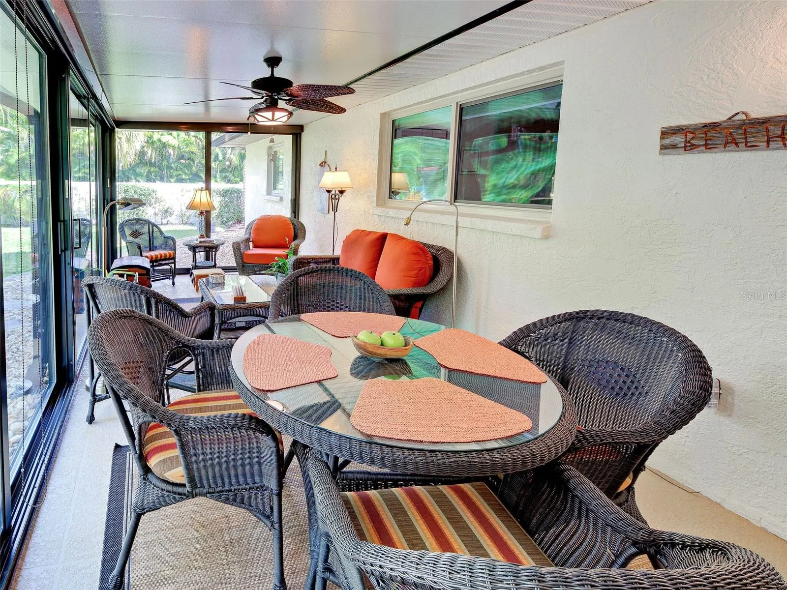 800 OSPREY ST