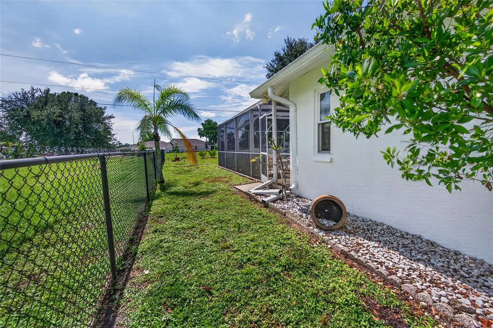 25321 DOREDO DR