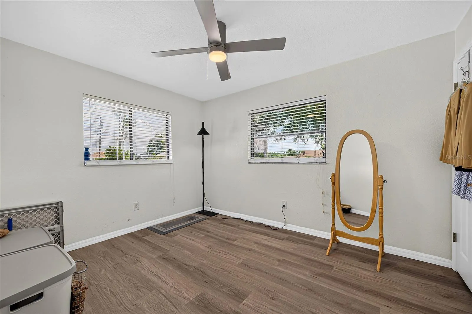 25321 DOREDO DR