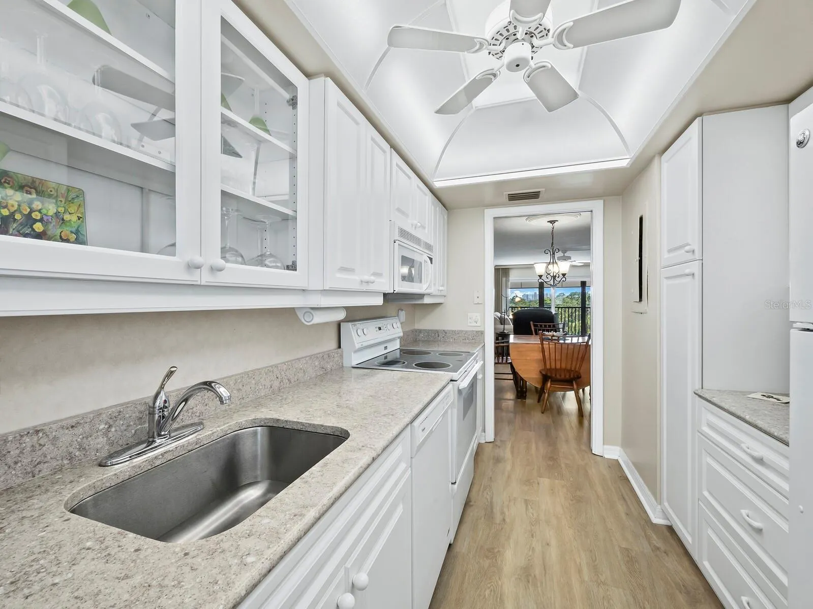 512 W VENICE AVE #607 #607