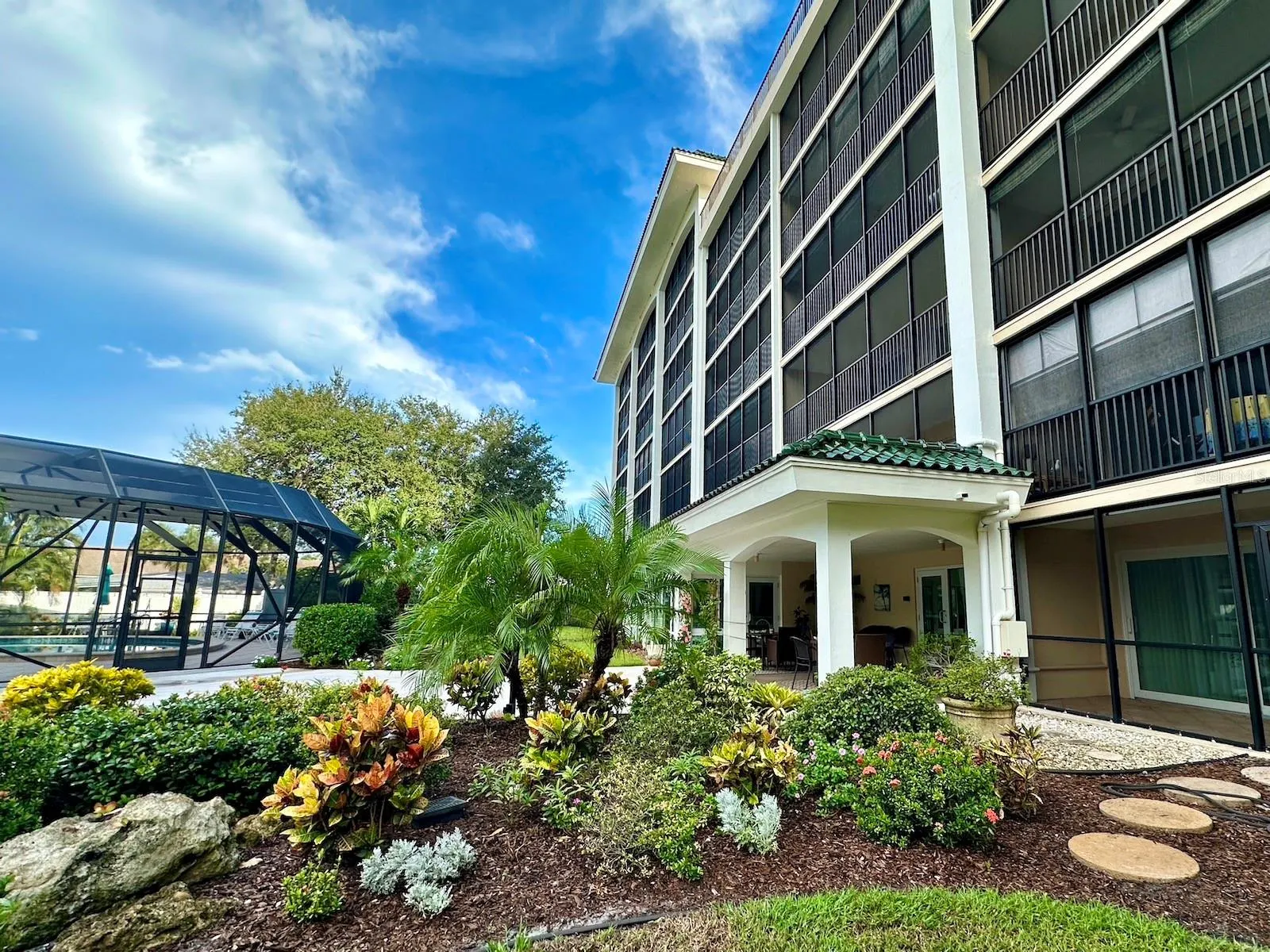 512 W VENICE AVE #607 #607