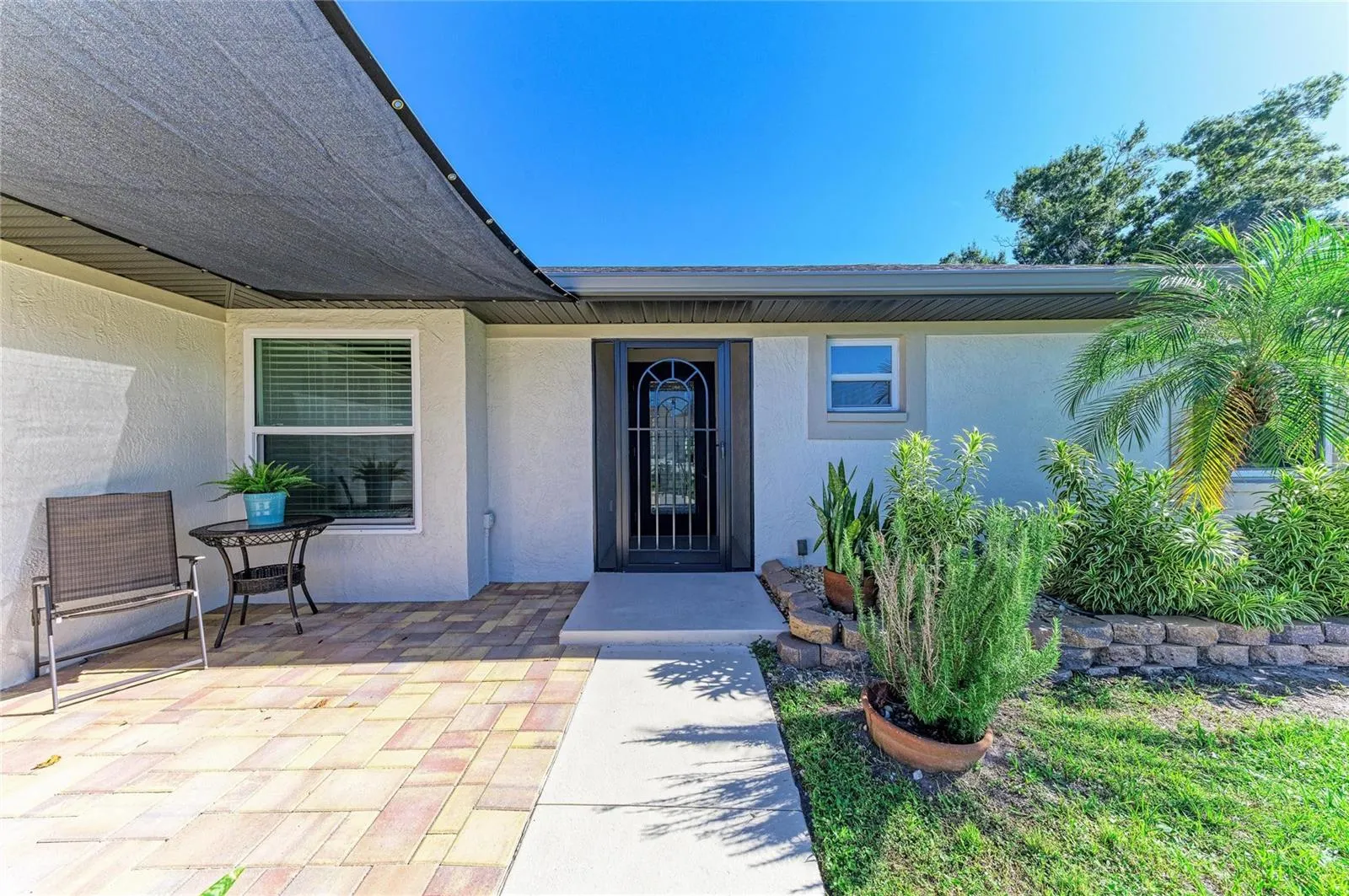 3200 MEADOW RUN DR