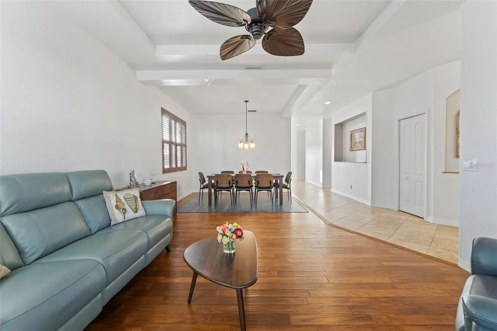 2216 WEAVER BIRD LN