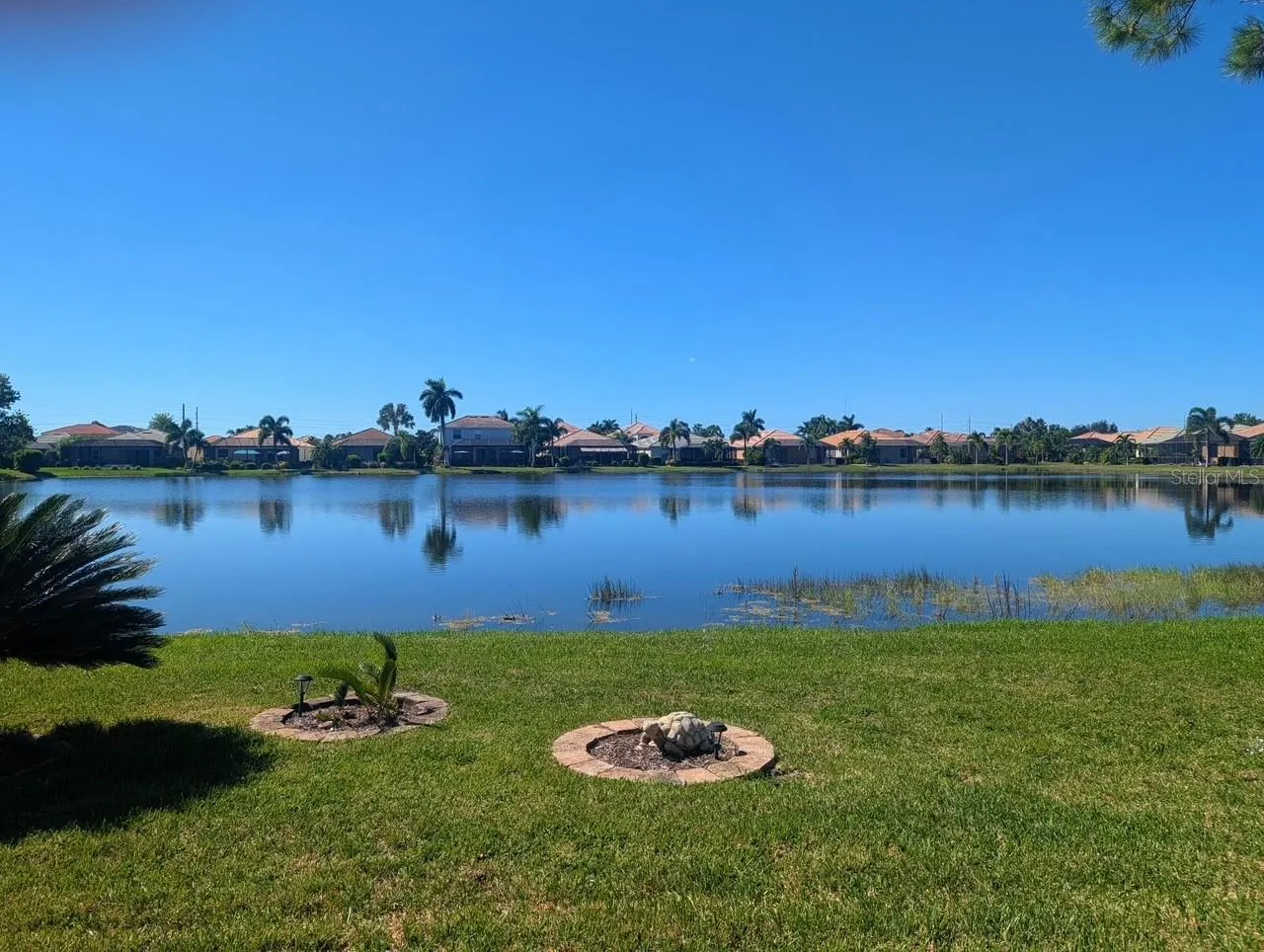 2216 WEAVER BIRD LN
