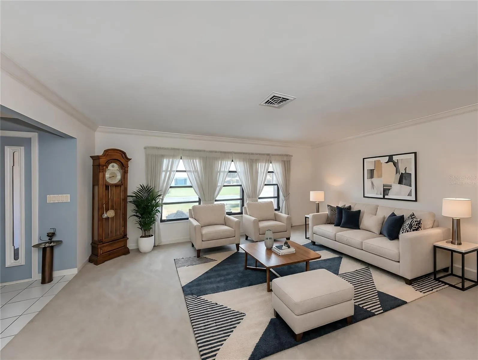 1612 VIKKI CT